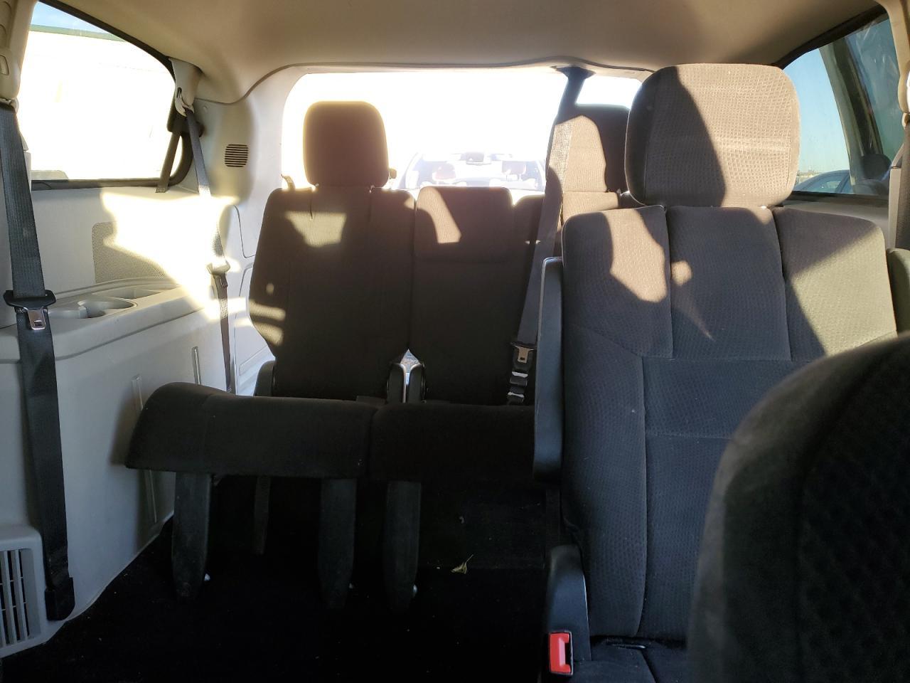 2011 DODGE GRAND CARAVAN