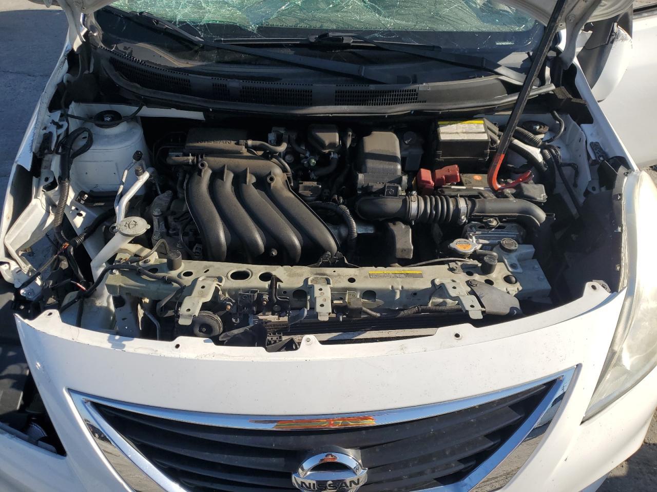 2014 NISSAN VERSA