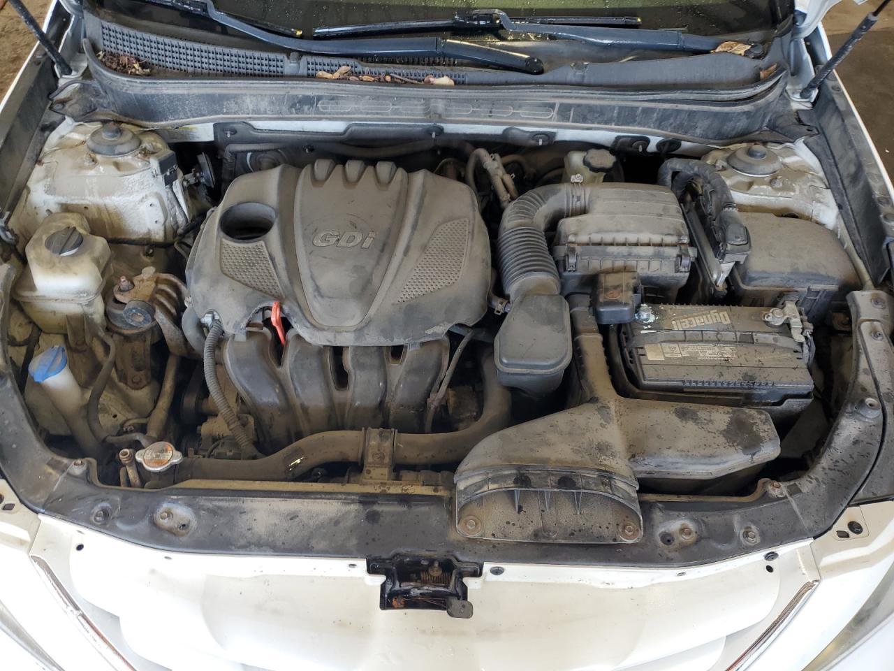 2011 HYUNDAI SONATA