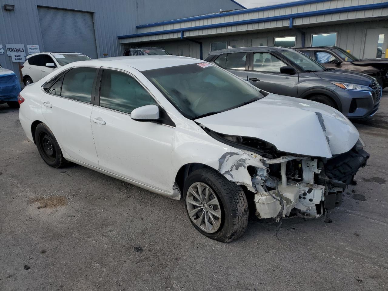 2015 TOYOTA CAMRY