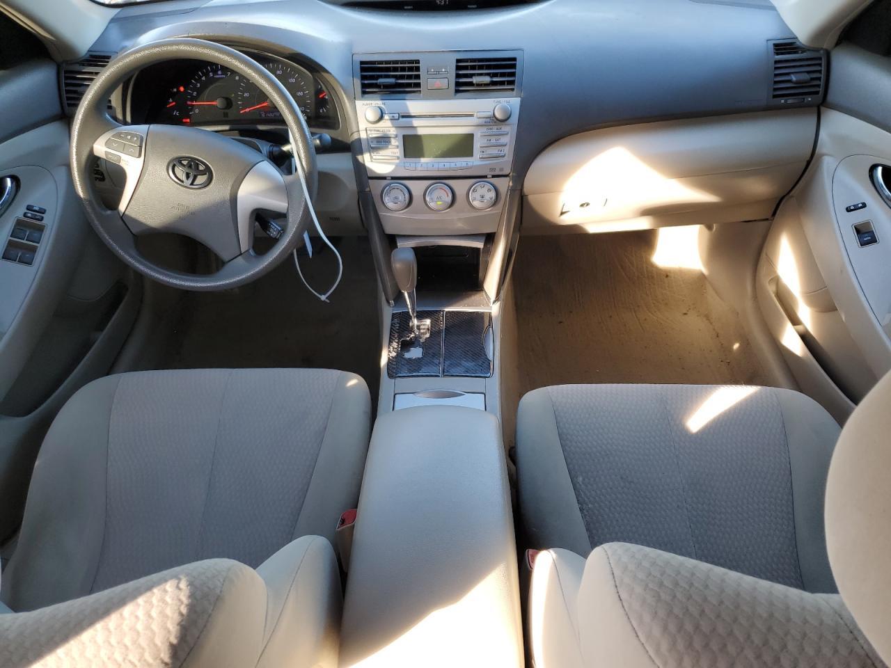 2010 TOYOTA CAMRY