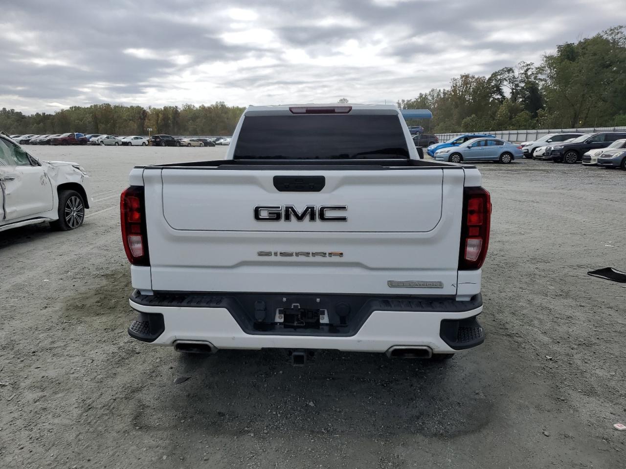 2022 GMC Sierra
