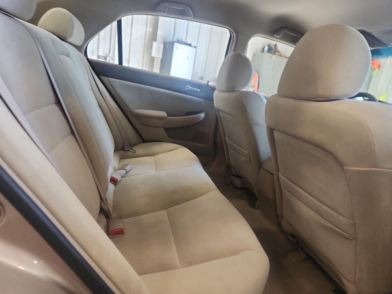 2004 HONDA ACCORD