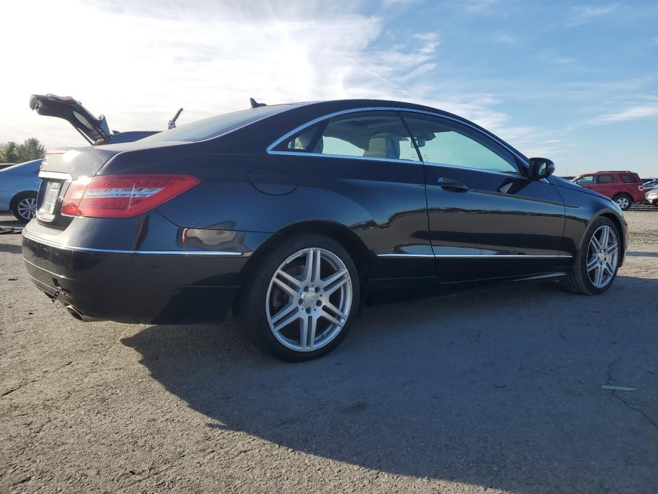 2010 MERCEDES-BENZ E-Class