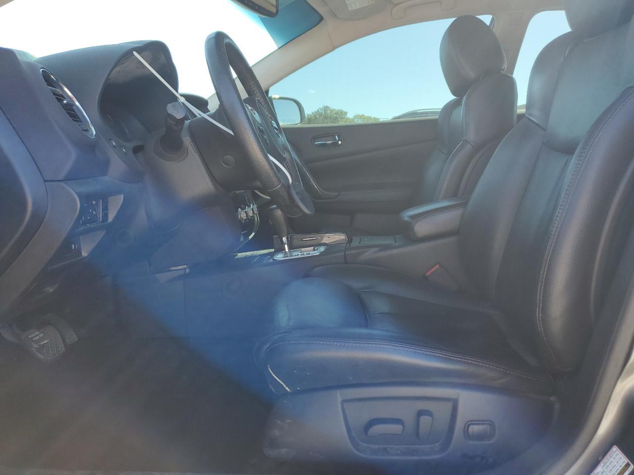 2014 NISSAN Maxima
