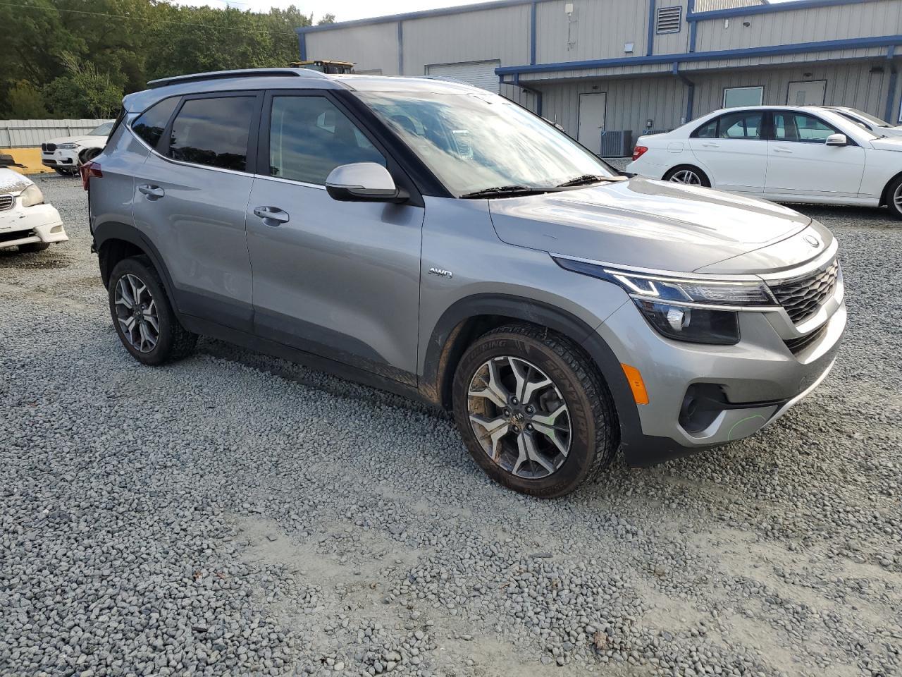 2021 KIA SELTOS