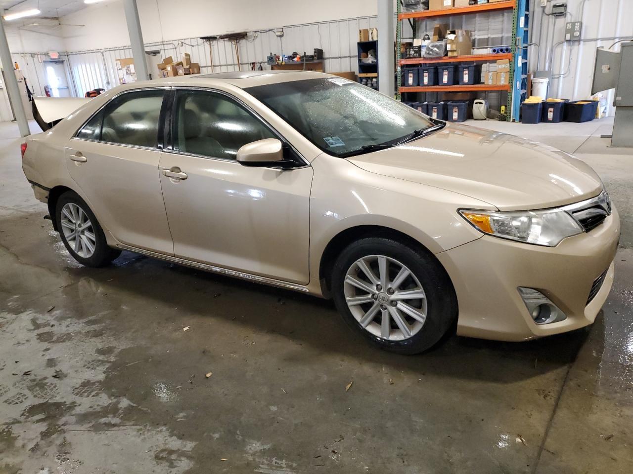 2012 TOYOTA CAMRY
