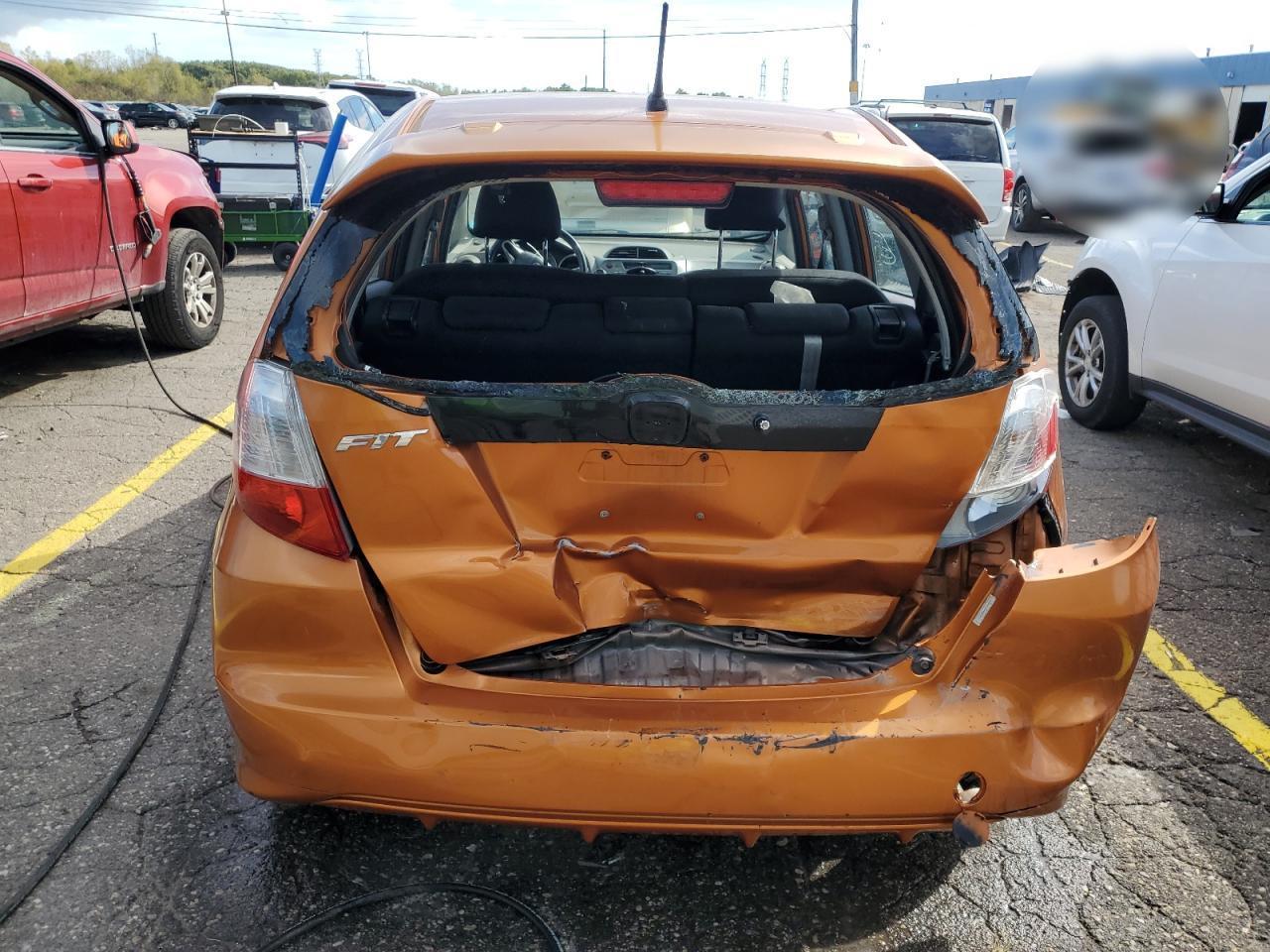 2009 HONDA FIT