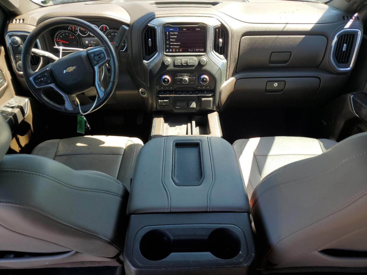 2021 CHEVROLET Silverado