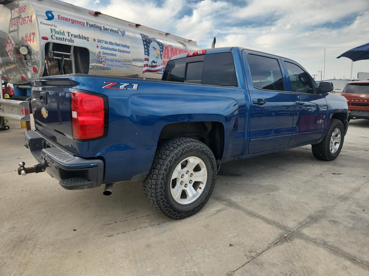 2018 CHEVROLET Silverado