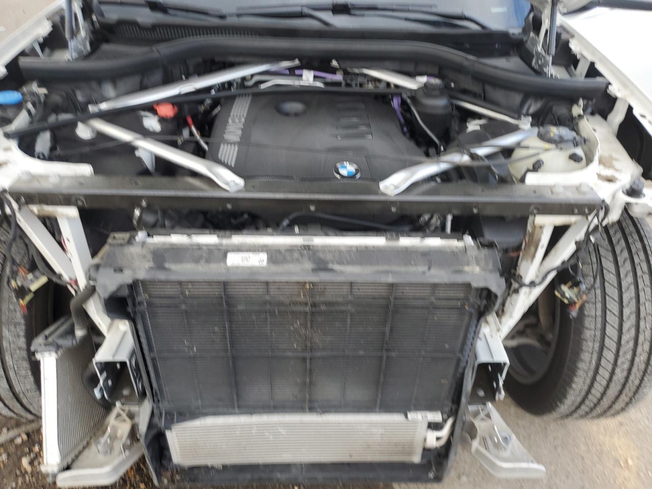 2023 BMW X7