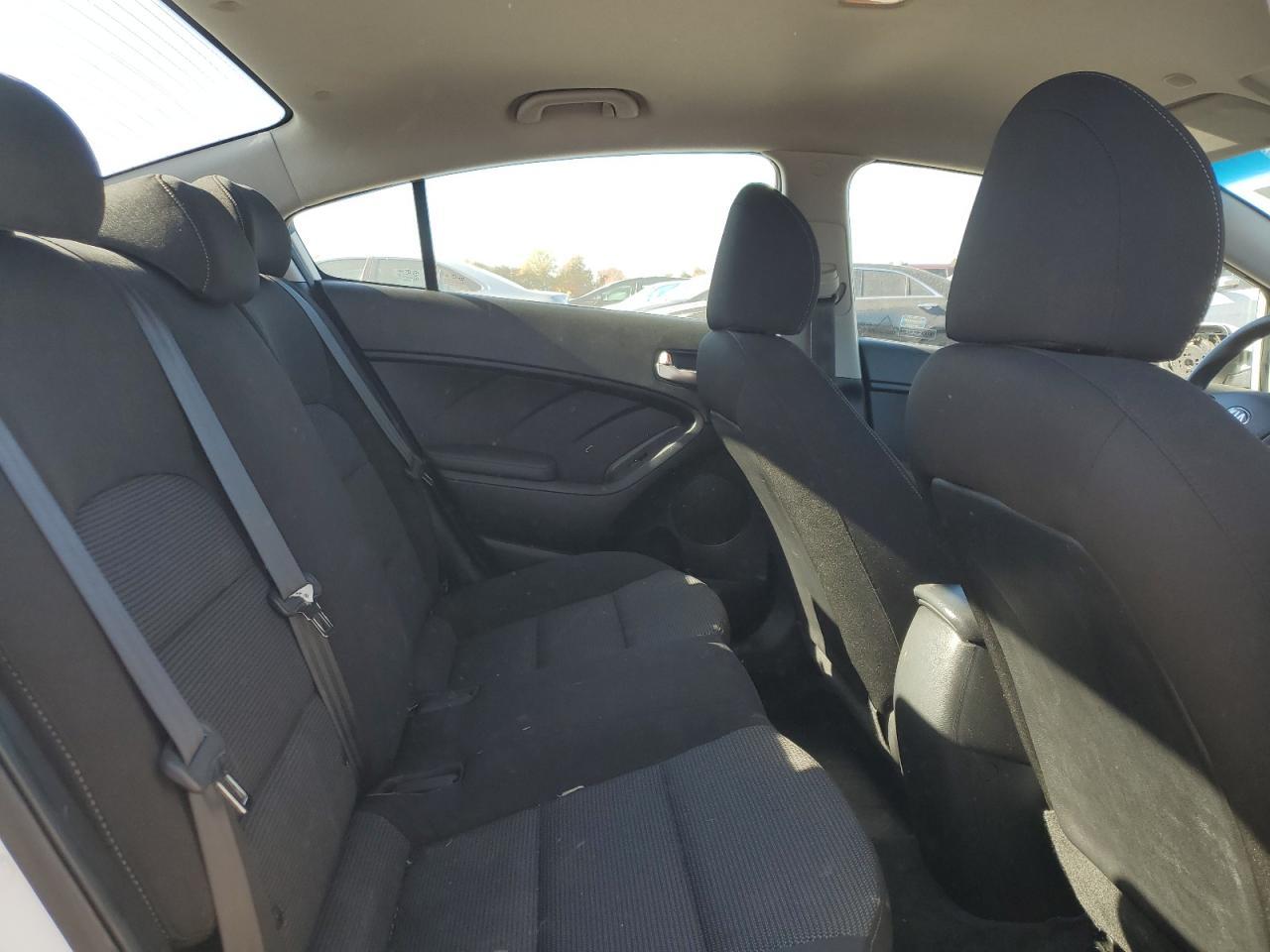 2017 KIA FORTE