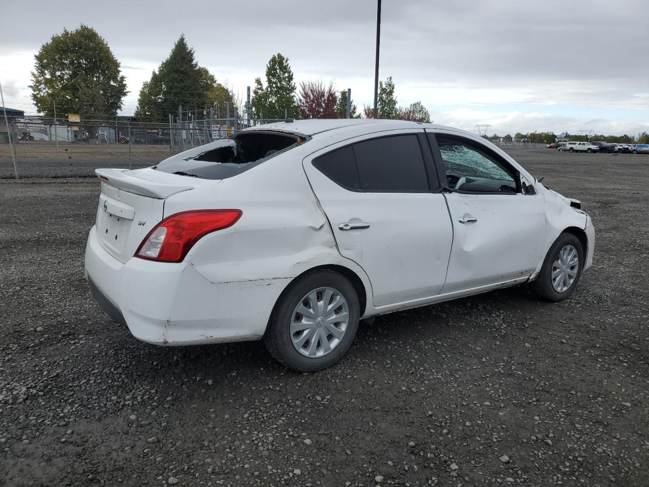 2019 NISSAN VERSA