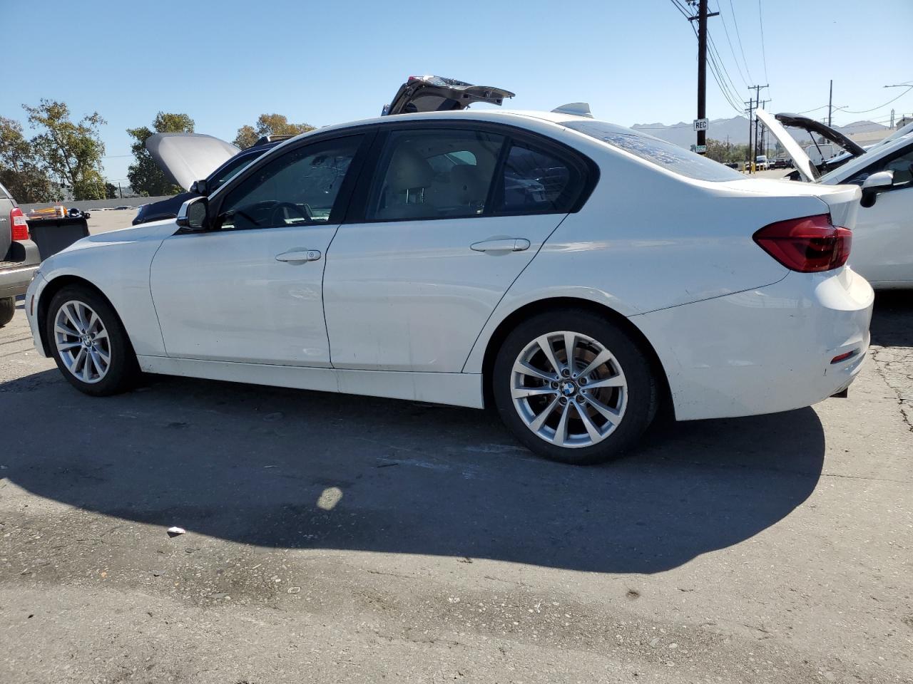 2018 BMW 3 SERIES
