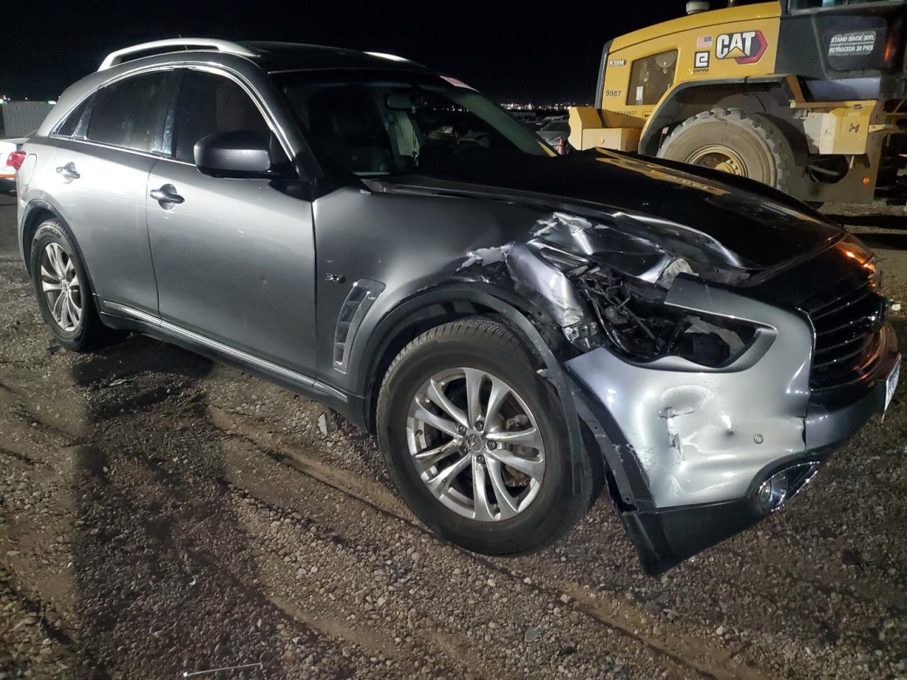 2014 INFINITI QX70