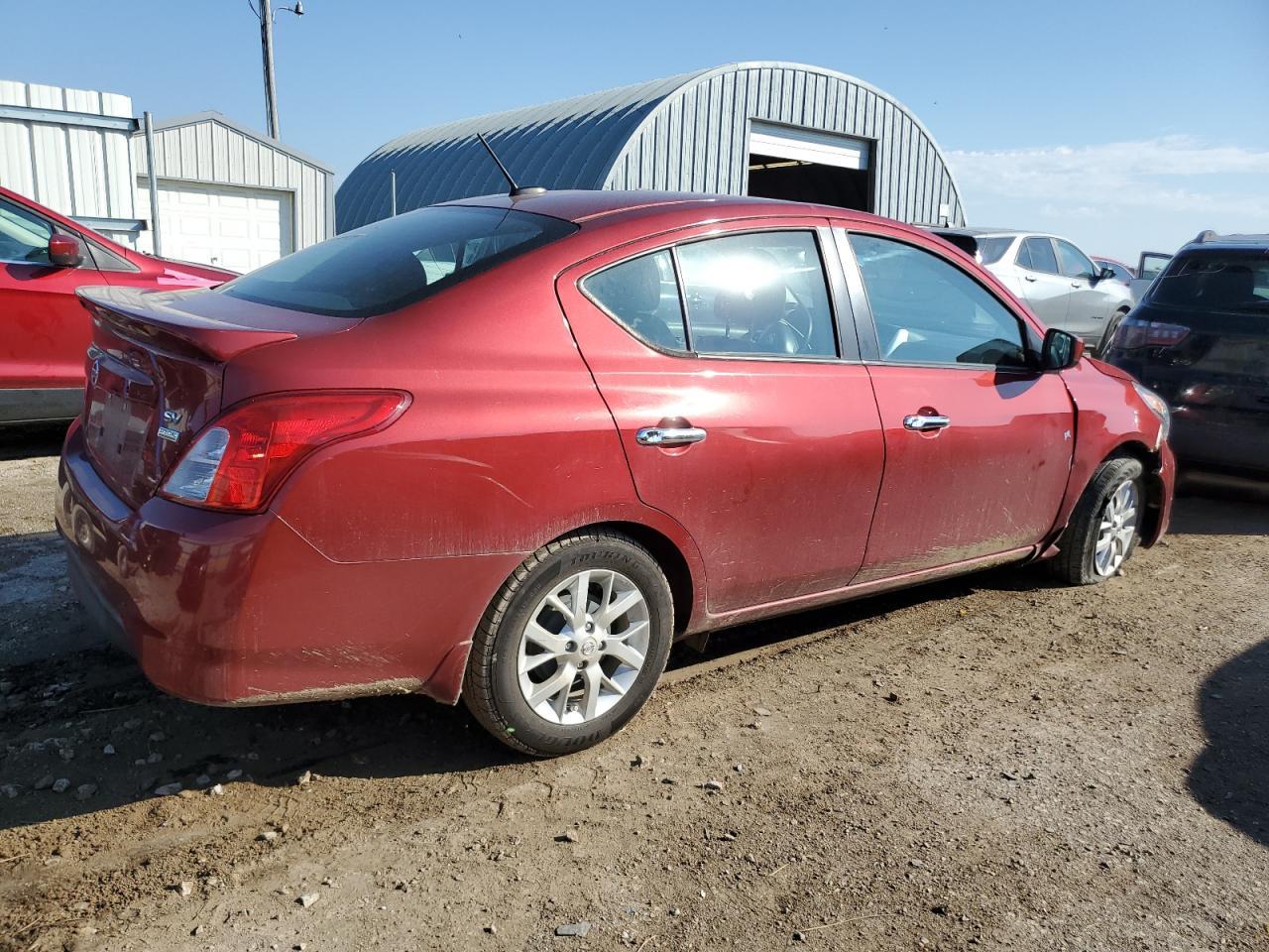 2018 NISSAN VERSA