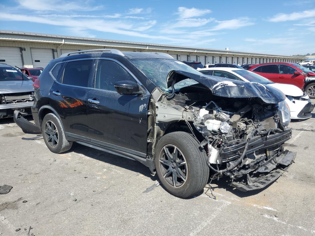 2017 NISSAN ROGUE