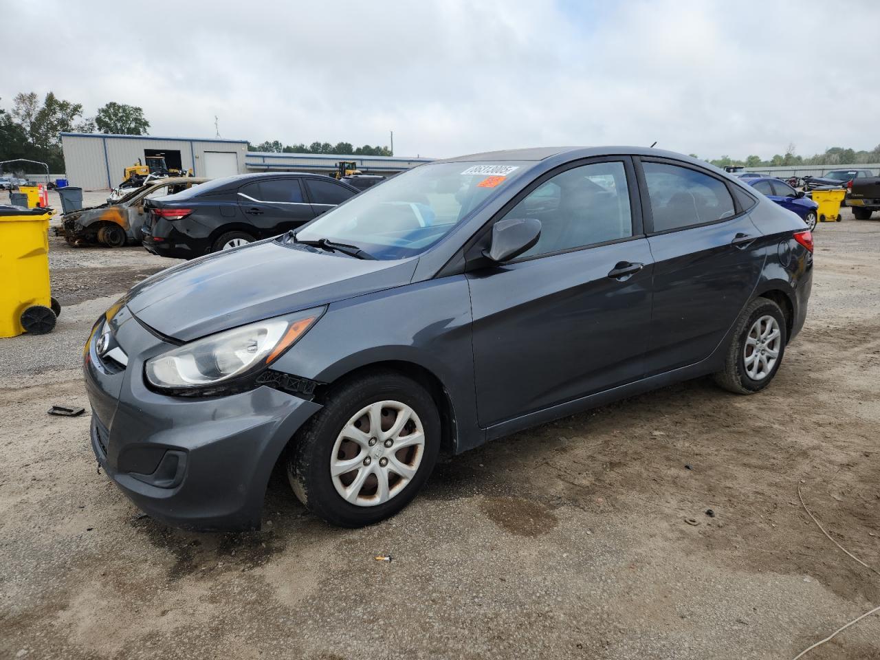 2013 HYUNDAI ACCENT
