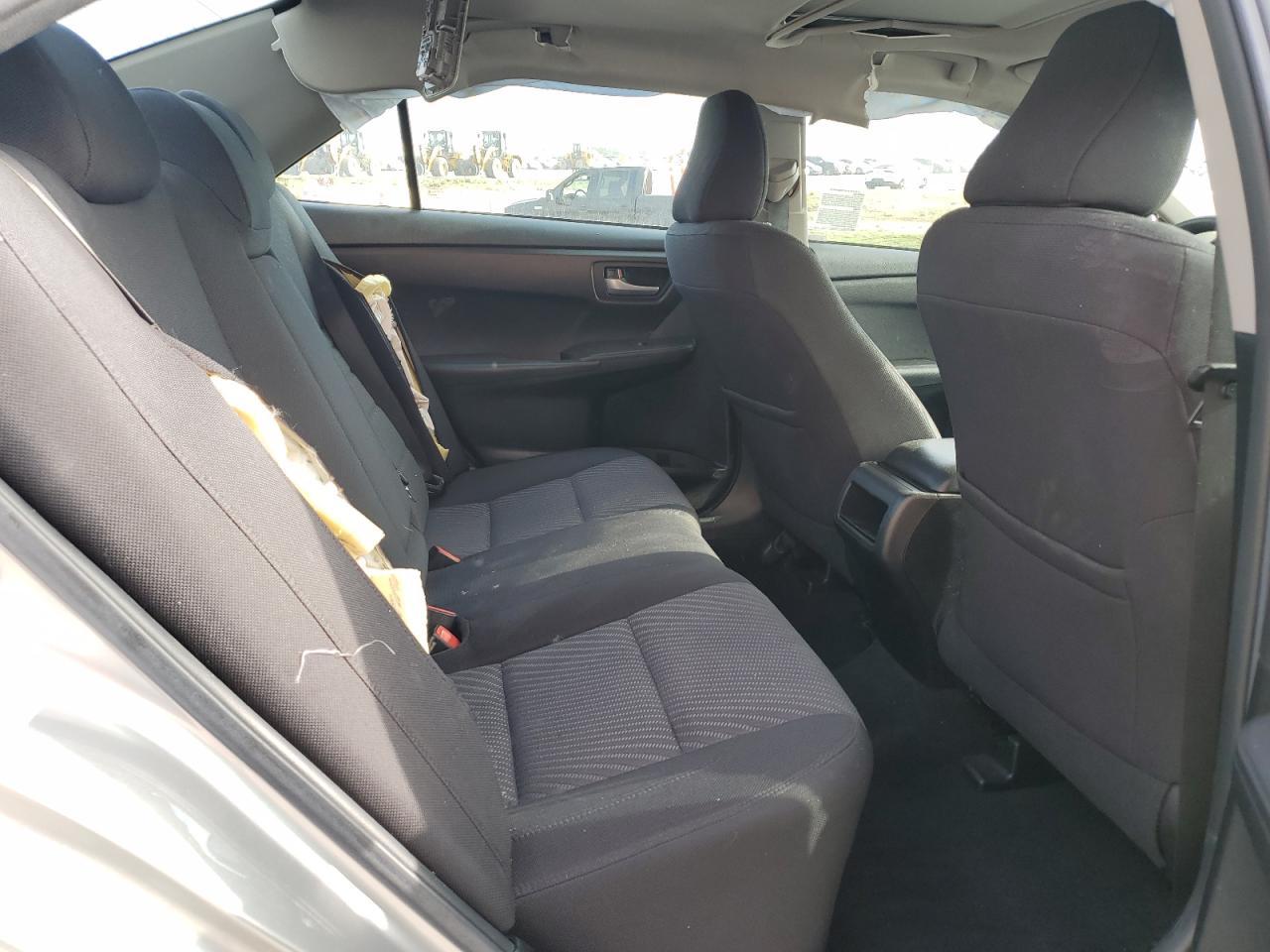2016 TOYOTA CAMRY