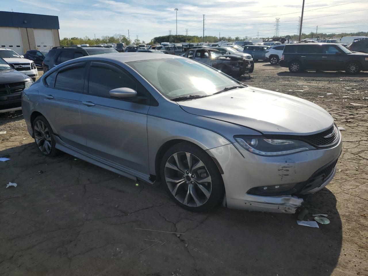 2016 CHRYSLER 200