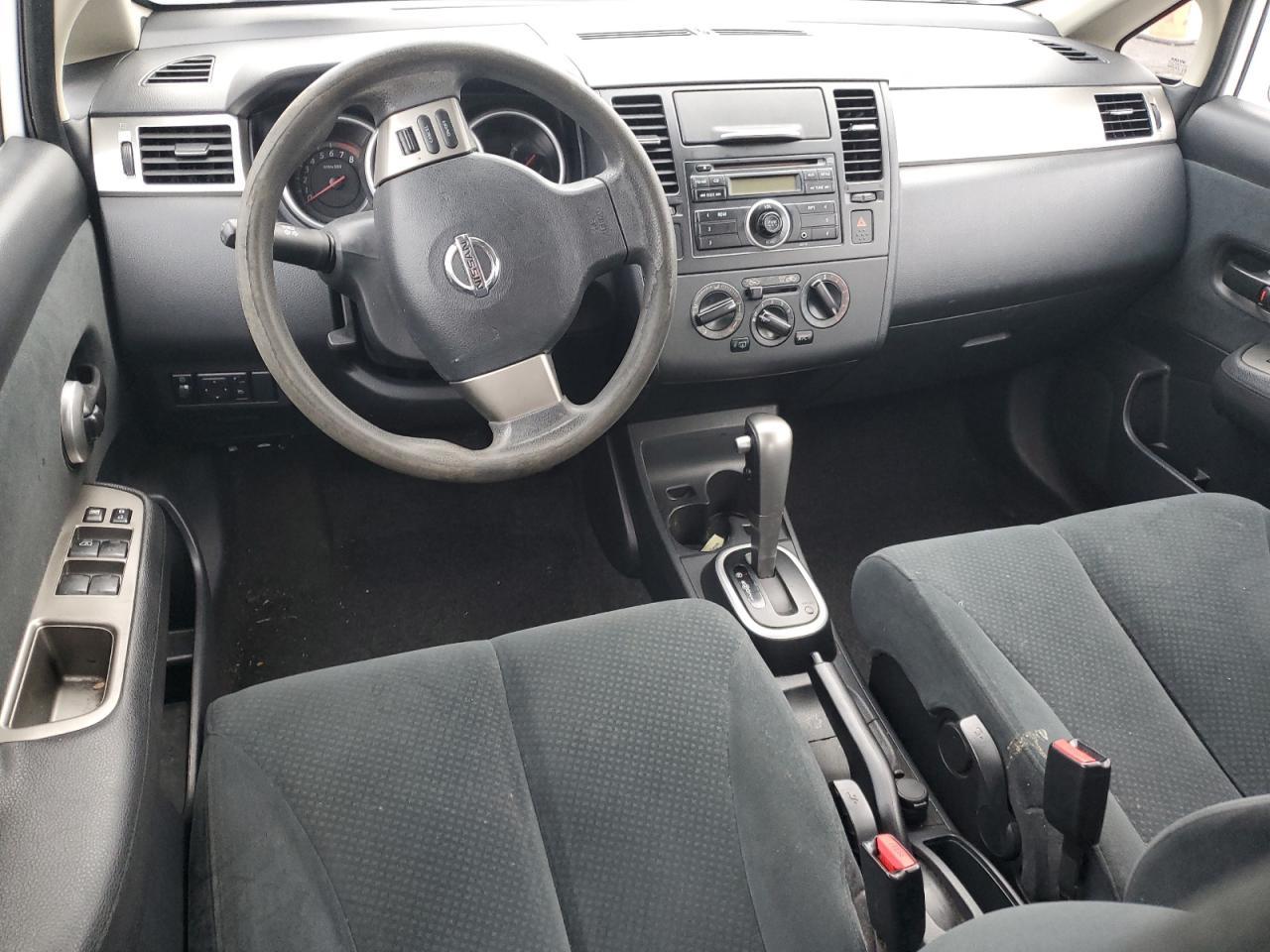2010 NISSAN VERSA