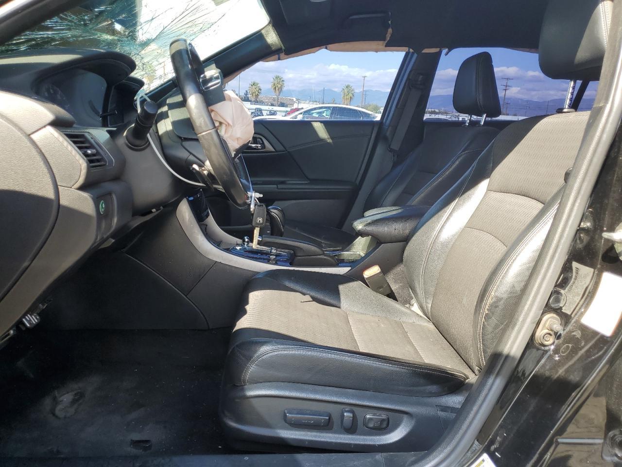 2017 HONDA ACCORD