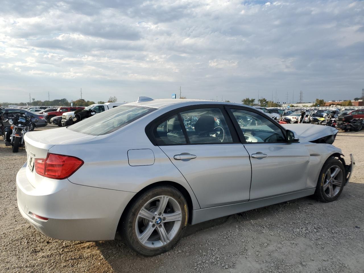 2013 BMW 3 SERIES