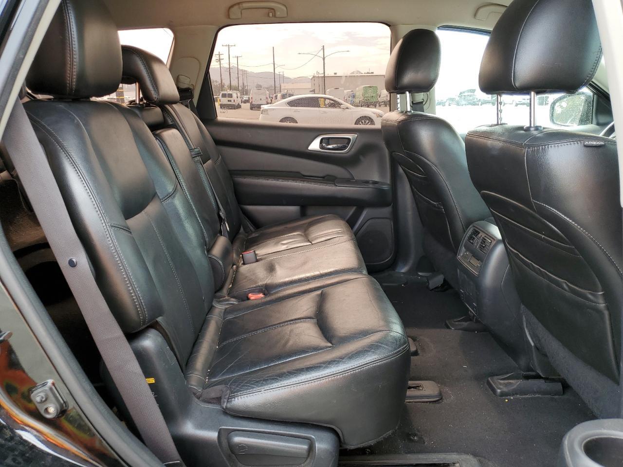 2013 NISSAN PATHFINDER