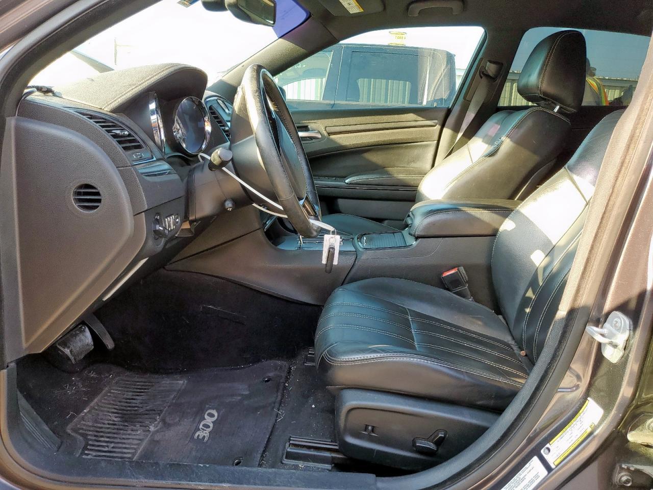 2014 CHRYSLER 300