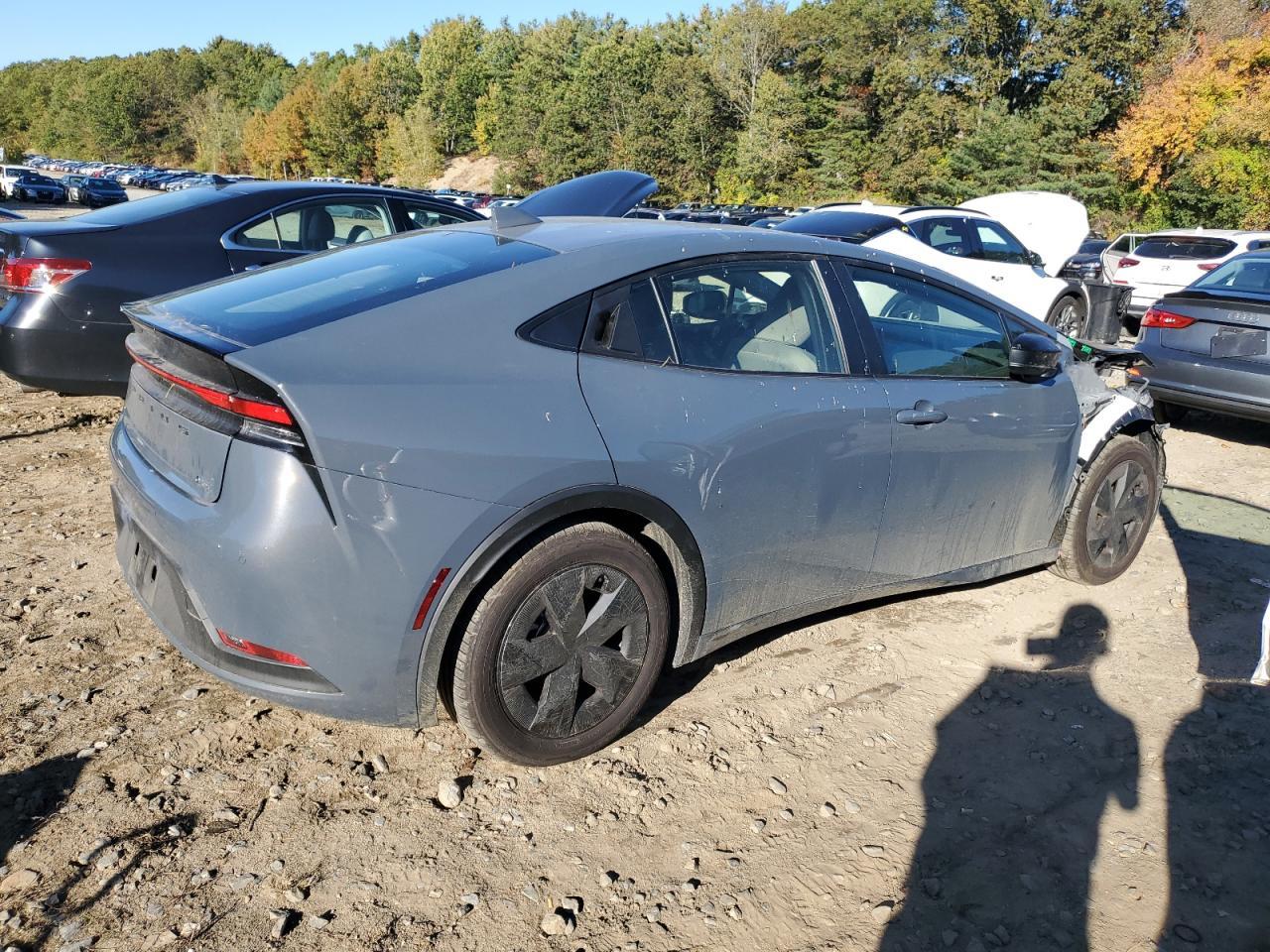 2025 TOYOTA PRIUS