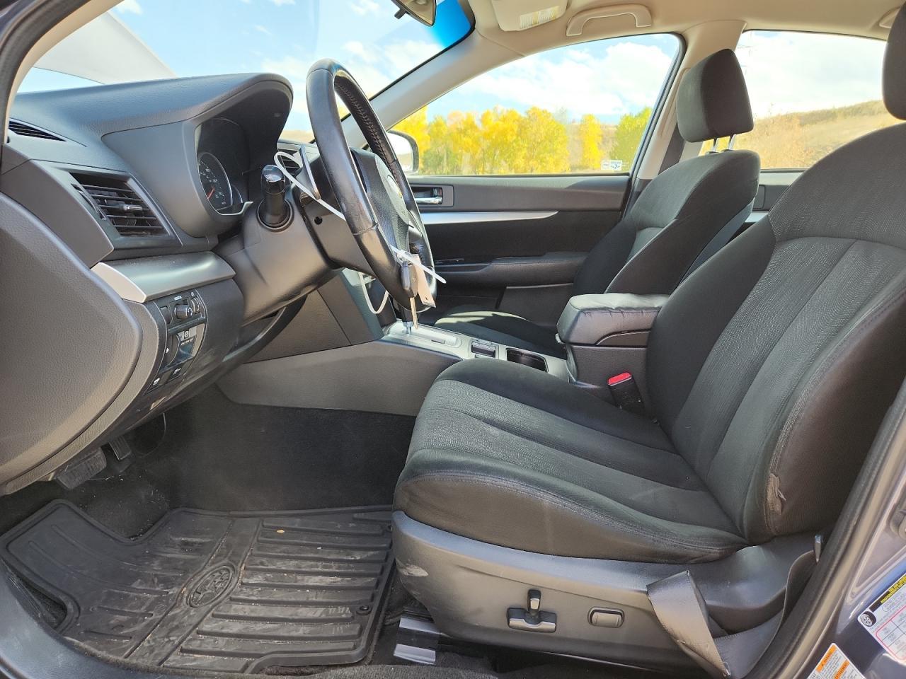 2014 SUBARU Legacy