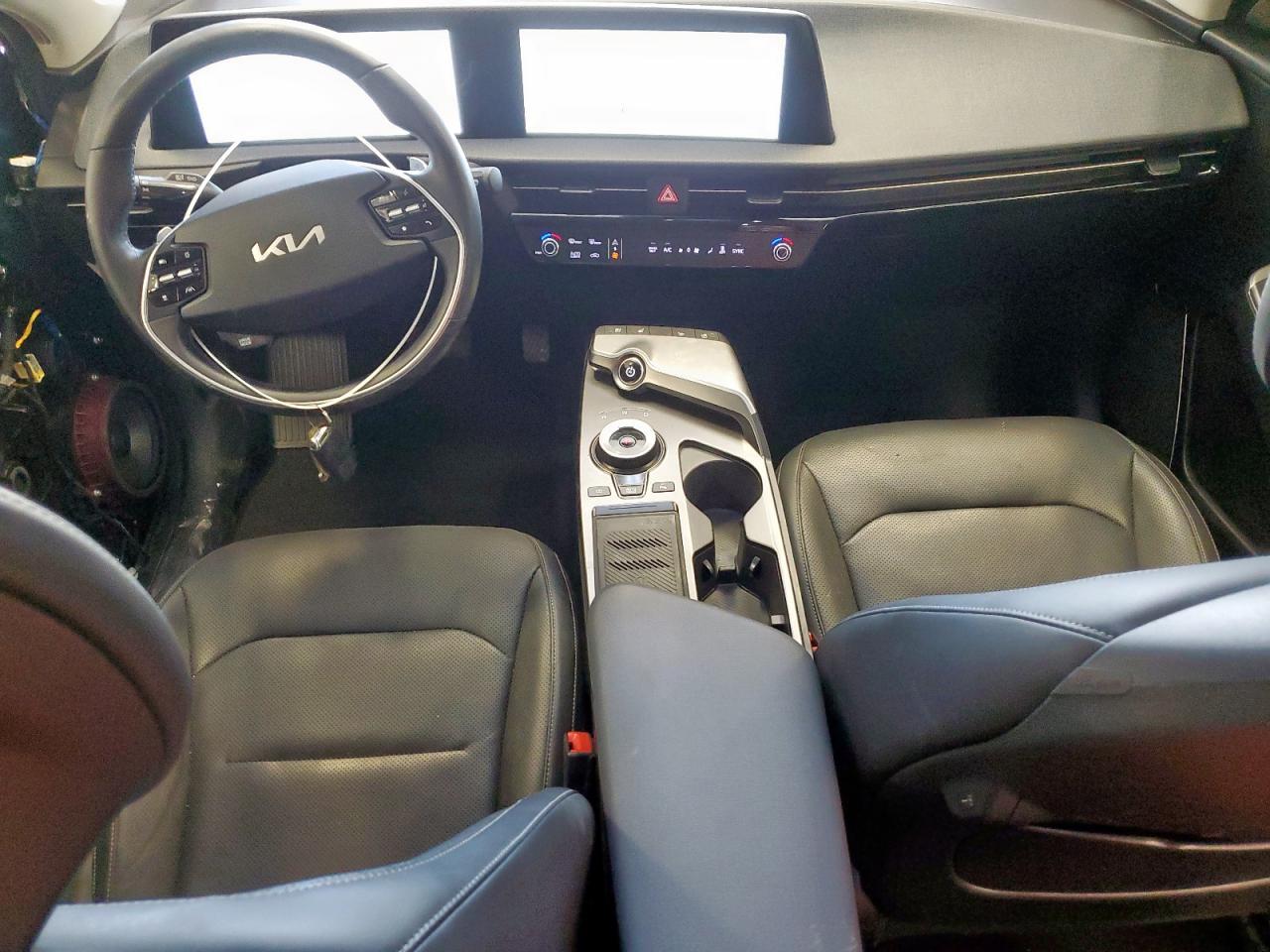 2024 KIA EV6