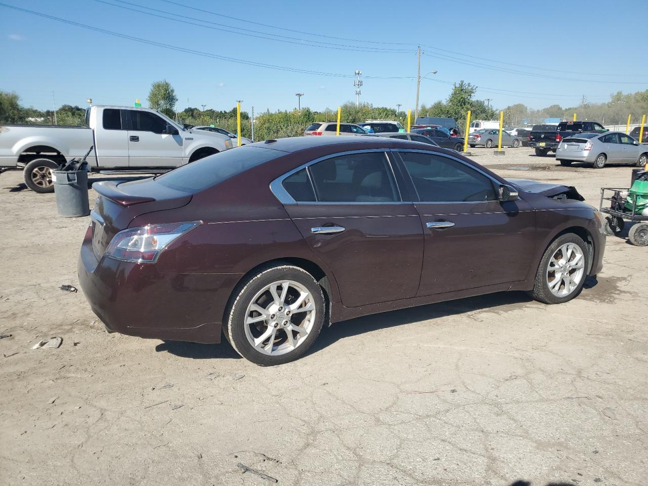 2014 NISSAN Maxima