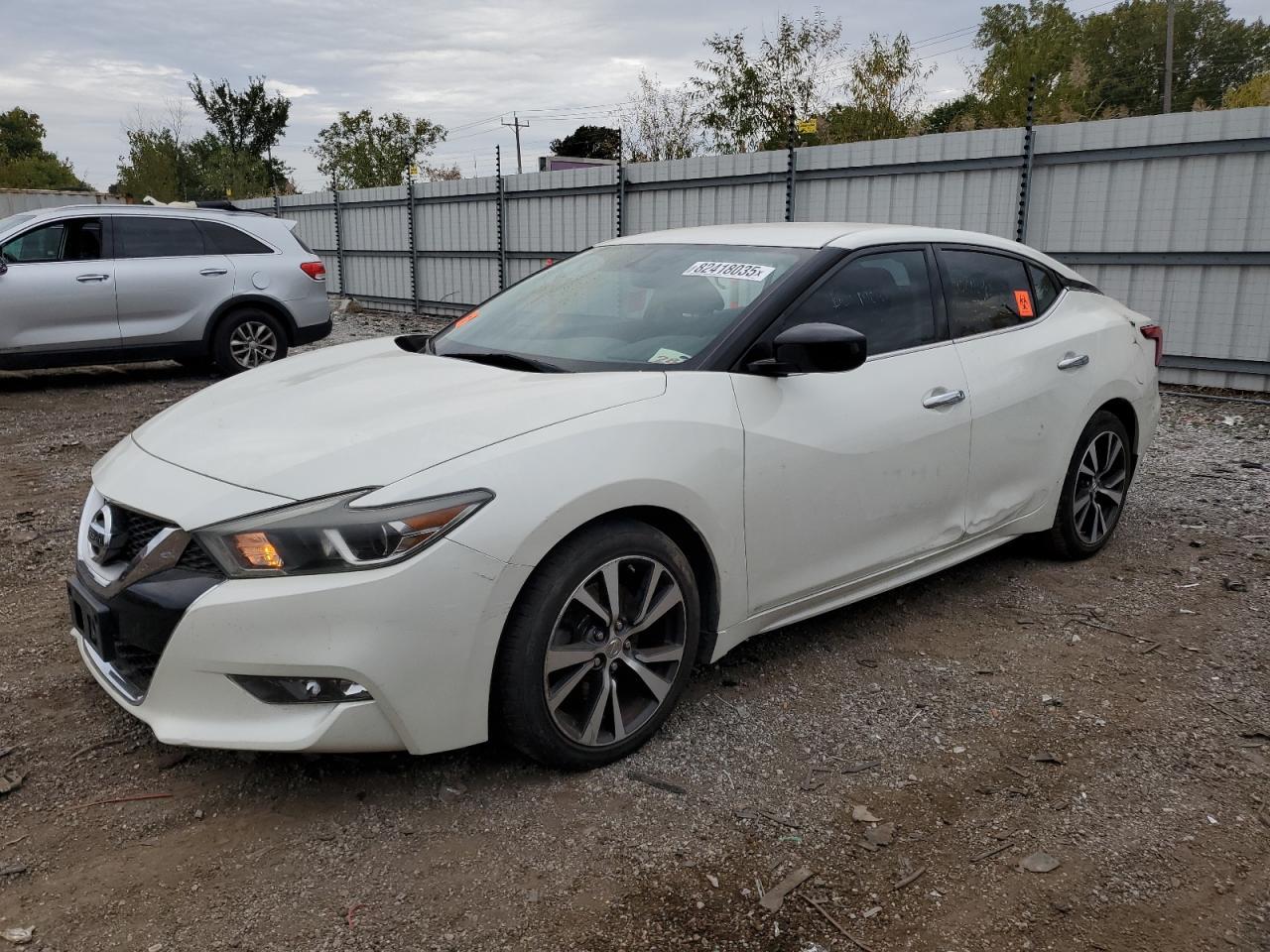 2017 NISSAN Maxima