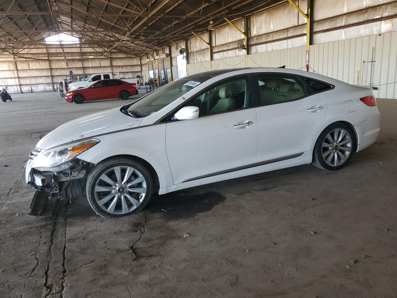 2017 HYUNDAI Azera