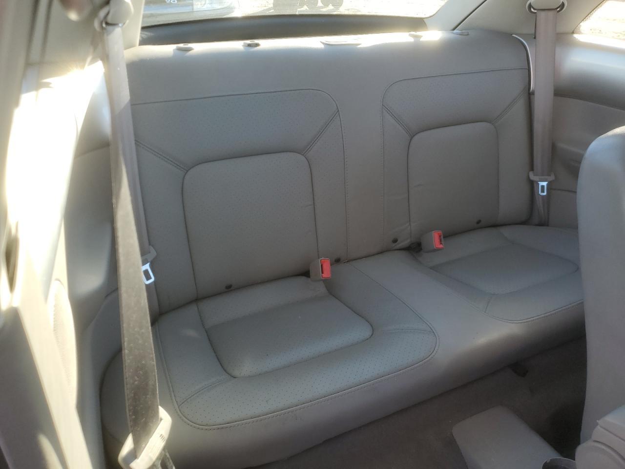 2001 VOLKSWAGEN Beetle