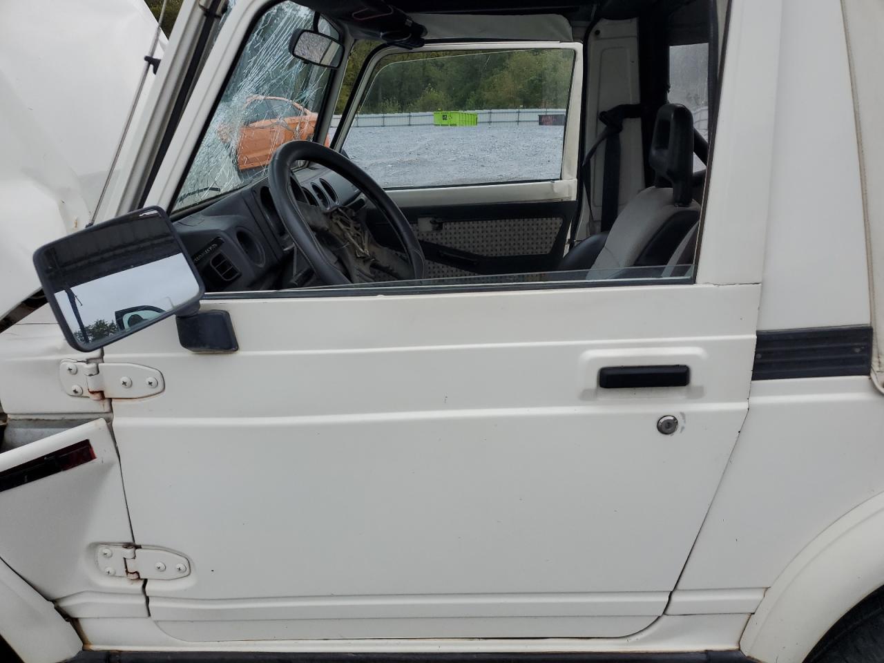 1987 SUZUKI Samurai