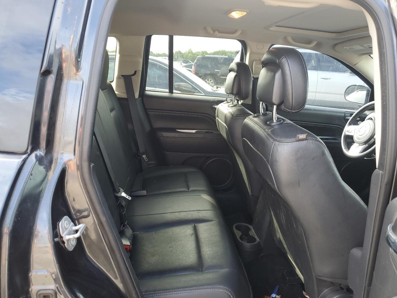 2015 JEEP Compass