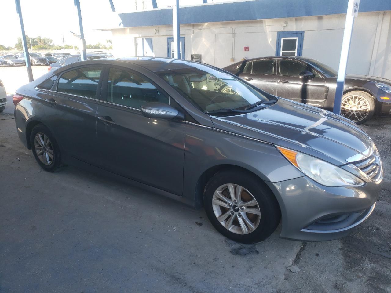 2014 HYUNDAI SONATA