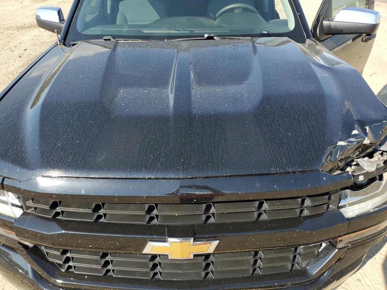 2018 CHEVROLET Silverado