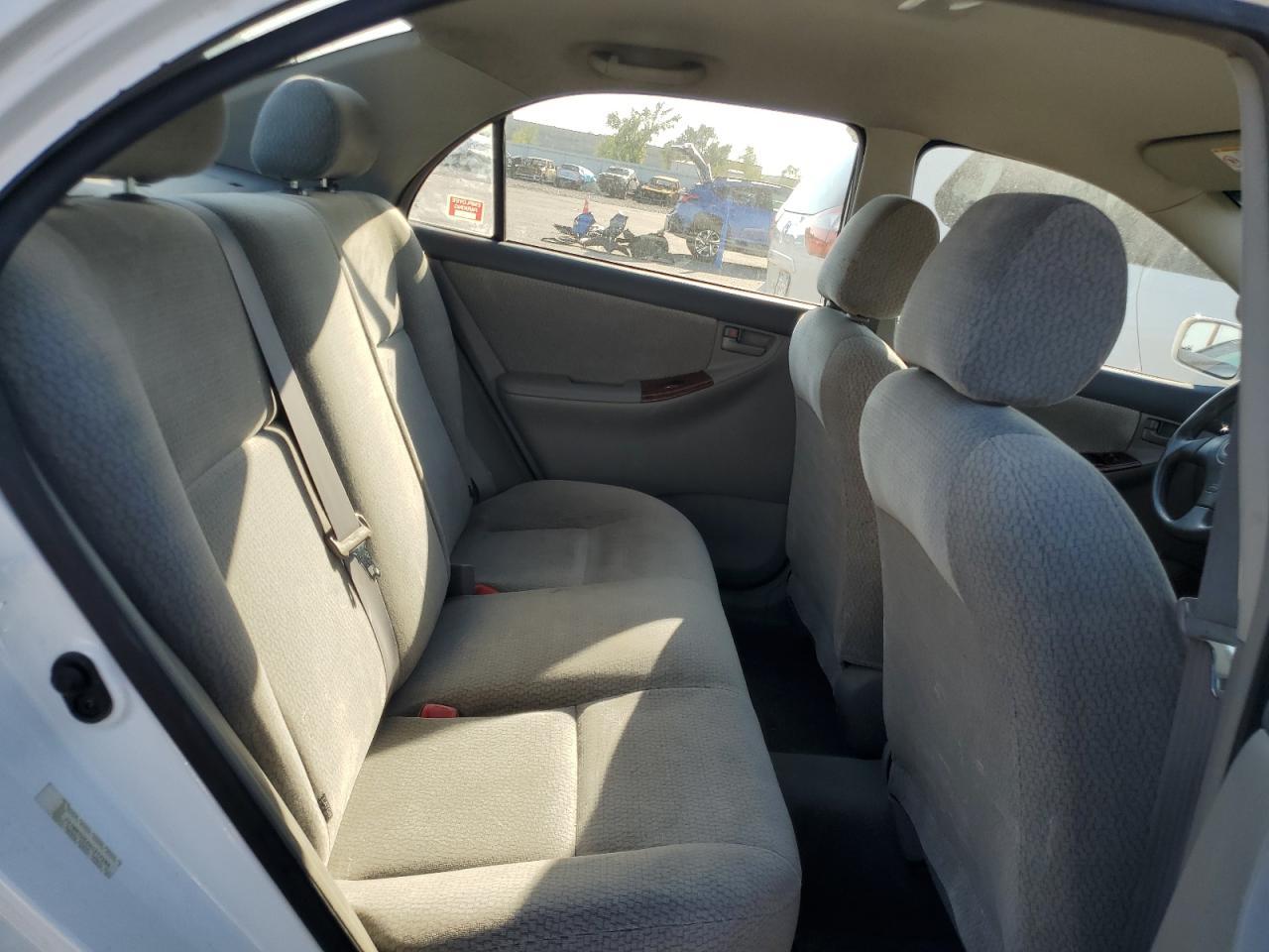 2004 TOYOTA COROLLA