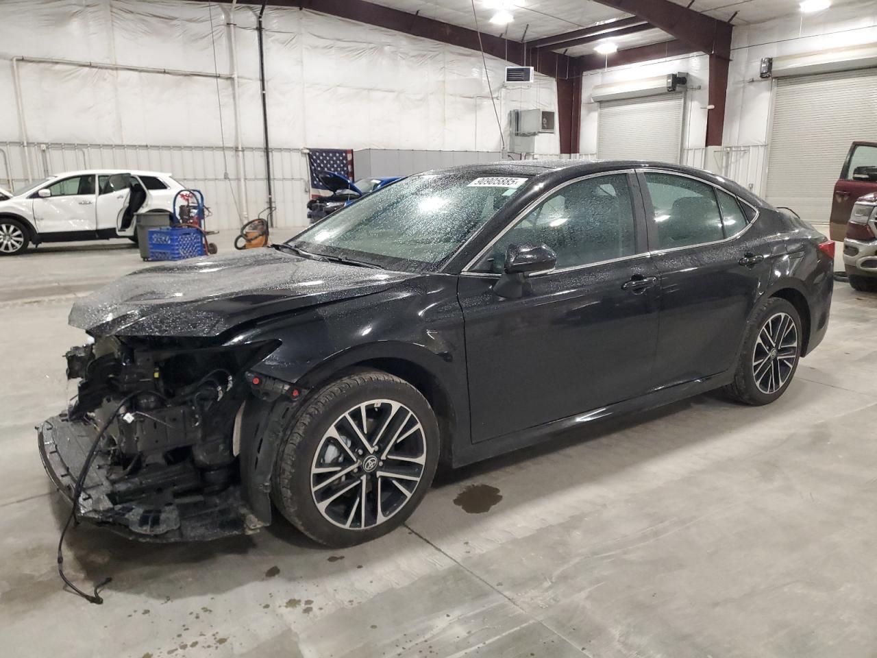 2025 TOYOTA CAMRY