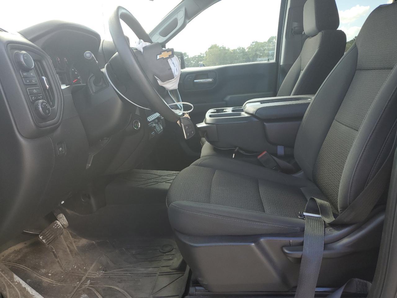 2024 CHEVROLET Silverado