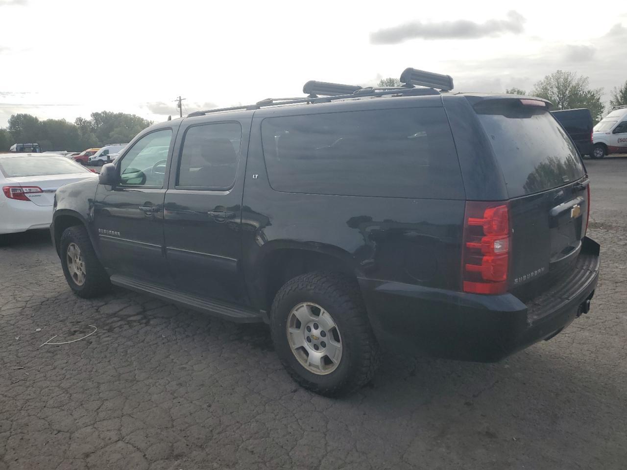 2014 CHEVROLET Suburban