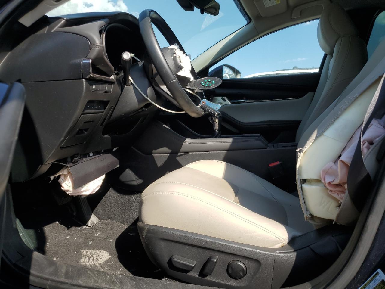 2020 MAZDA 3
