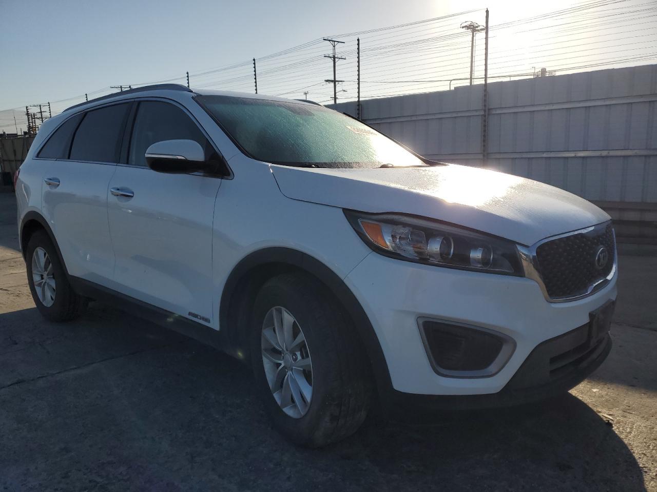 2016 KIA SORENTO