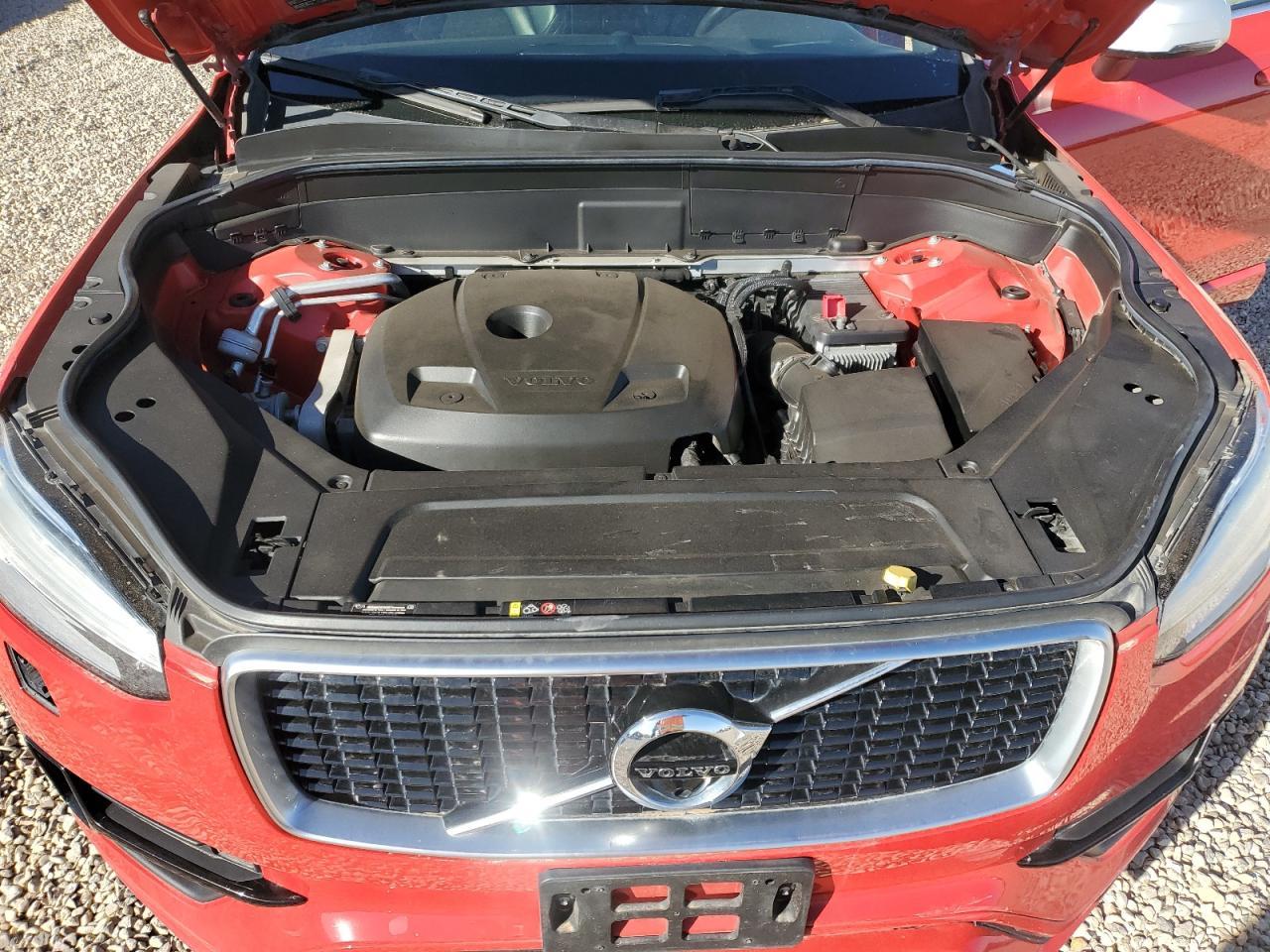 2017 VOLVO XC90