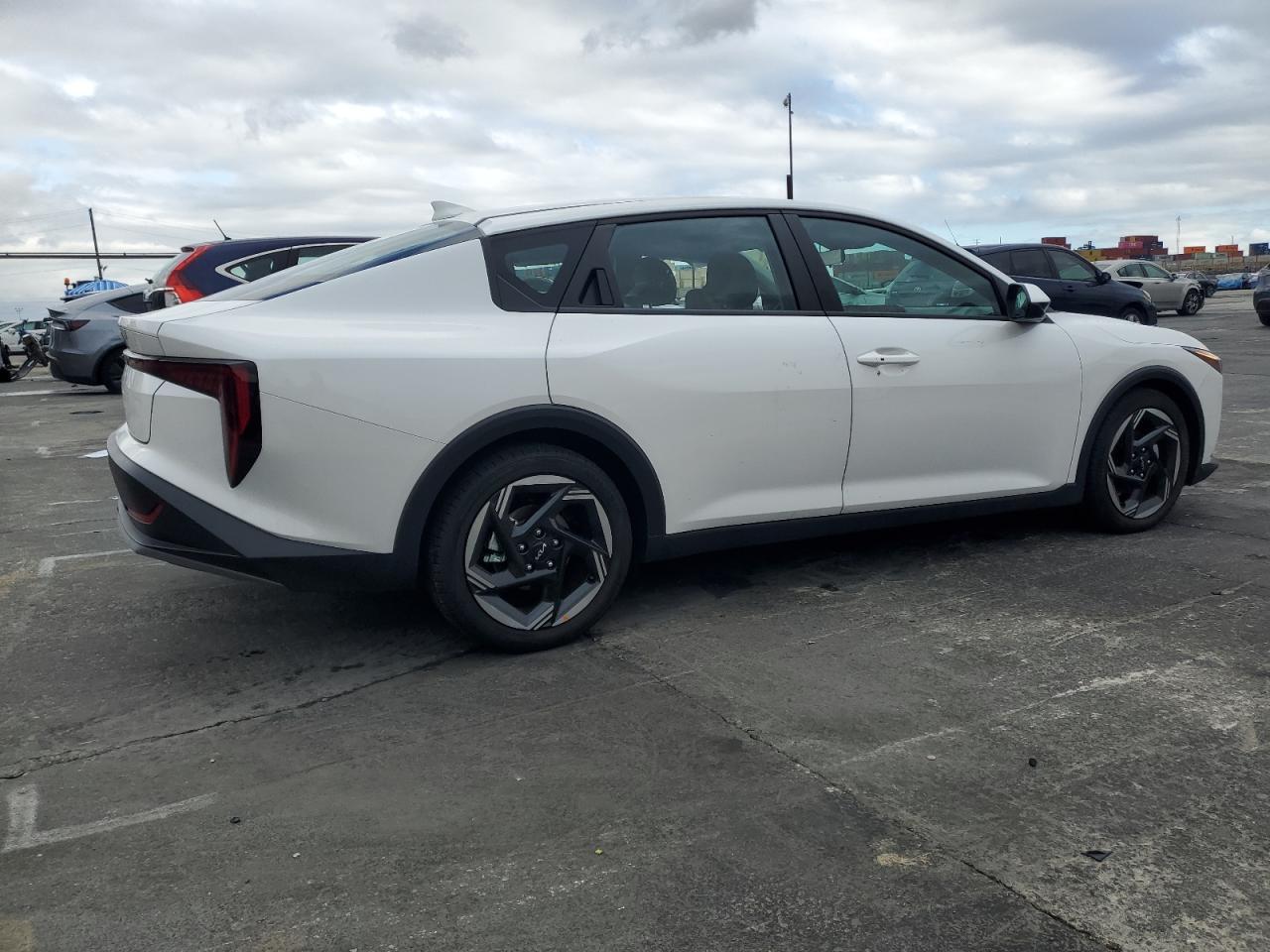 2025 KIA K4