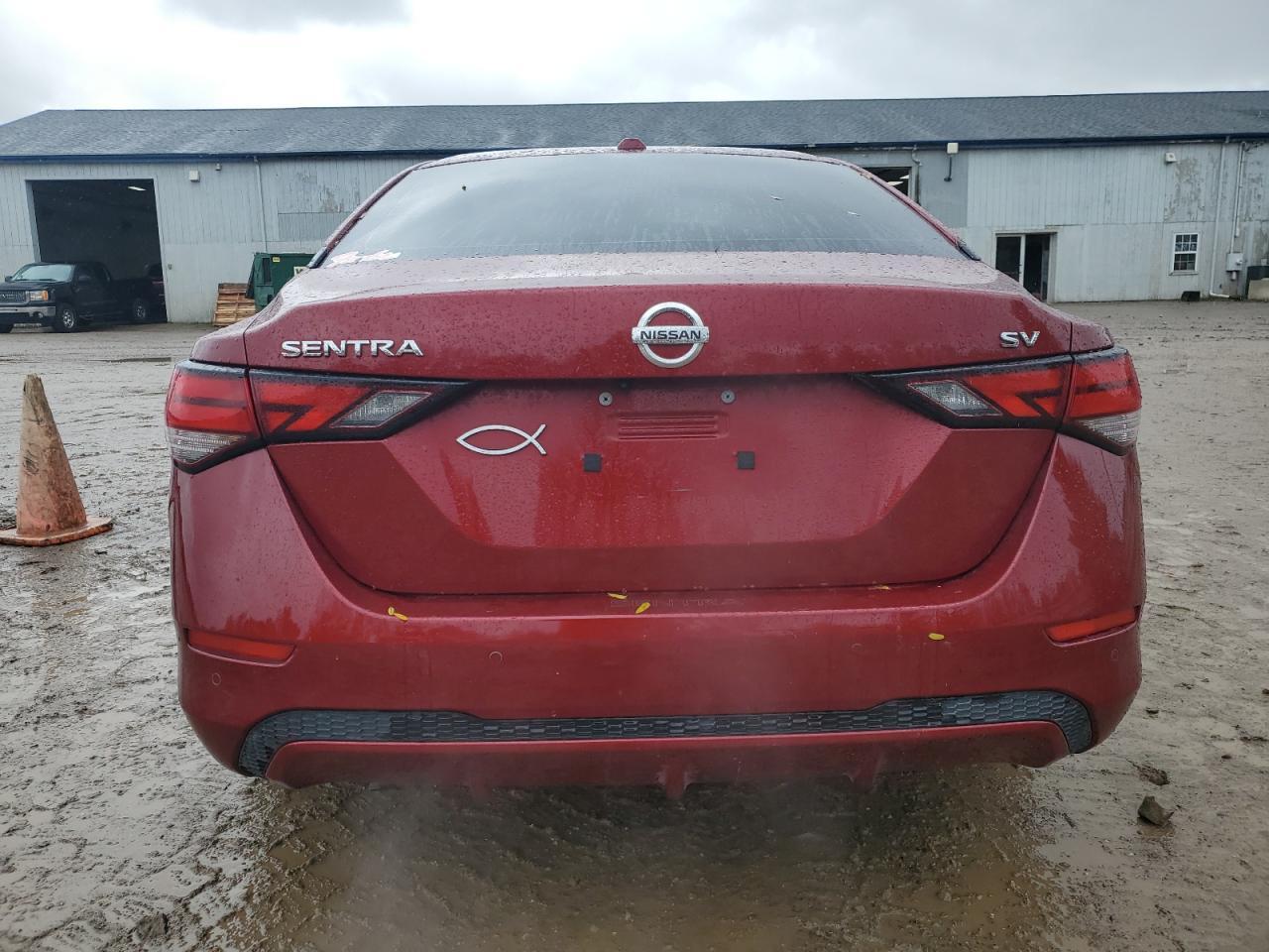 2022 NISSAN SENTRA