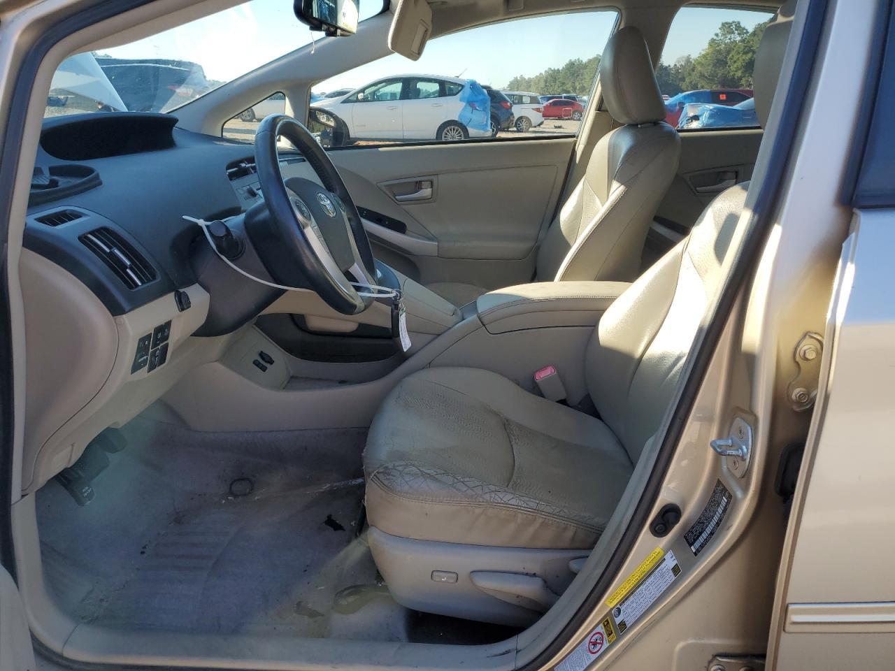 2011 TOYOTA PRIUS